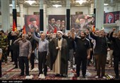 مراسم بزرگداشت رهبر شهید در حرم مطهر حضرت شاهچراغ (ع)