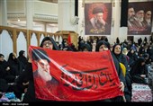 مراسم بزرگداشت رهبر شهید در حرم مطهر حضرت شاهچراغ (ع)