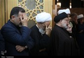 بزرگداشت رهبر شهید در حرم حضرت معصومه(س)