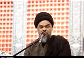 بزرگداشت رهبر شهید در حرم حضرت معصومه(س)