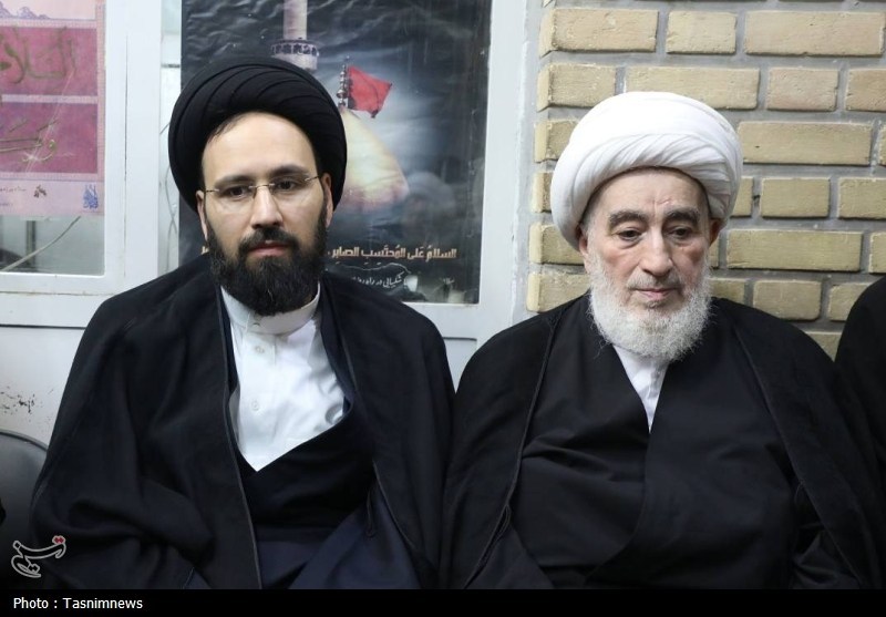 رهبر انقلاب , شهید امام خامنه ای (ره) , آیت‌الله العظمی سید علی سیستانی , اخبار قم , 
