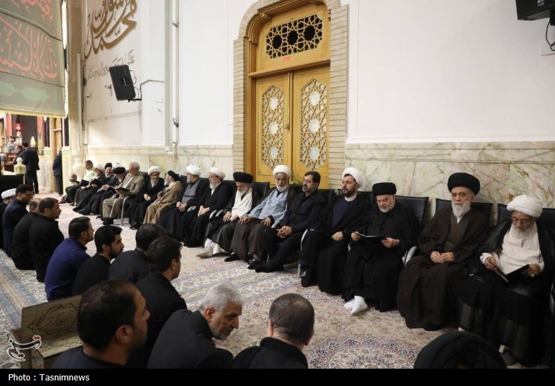 بزرگداشت رهبر شهید انقلاب از سوی آیتالله مکارم شیرازی برگزار شد+ عکس آیت الله مکارم شیرازی , رهبر انقلاب , شهید امام خامنه ای (ره) , حضرت معصومه (س) ,