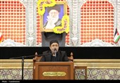بزرگداشت رهبر شهید از سوی آیت‌الله مکارم شیرازی