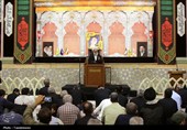 بزرگداشت رهبر شهید از سوی آیت‌الله مکارم شیرازی