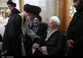 بزرگداشت رهبر شهید از سوی آیت‌الله مکارم شیرازی