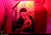 یاوران رضوی در هفتمین روز تدفین امام شهید امت