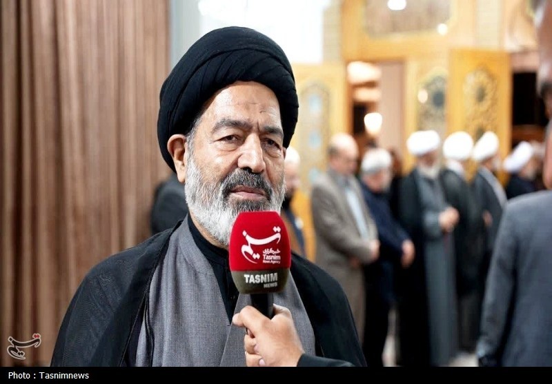 نواب: امام شهید امت نگاه تمدنی به حج داشتند