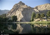 مسافران تابستانی در طاقبستان