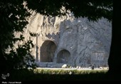 مسافران تابستانی در طاقبستان