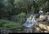 مسافران تابستانی در طاقبستان
