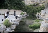 مسافران تابستانی در طاقبستان