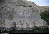 مسافران تابستانی در طاقبستان