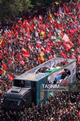 مراسم تشییع پیکر مطهر آقای شهید ایران - 8