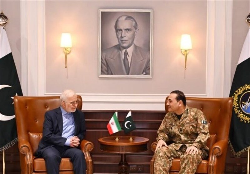 Iran, Pakistan Agree to Enhance Regional Security
