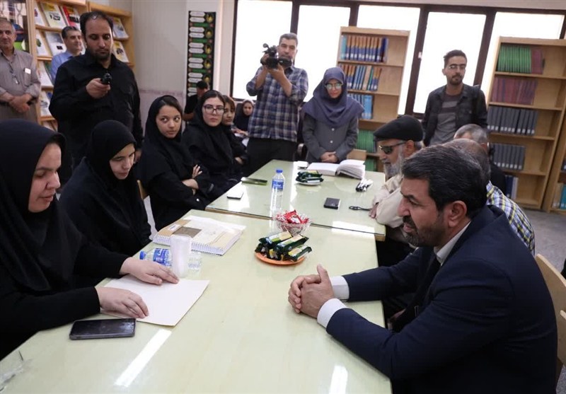 طرح استاندار همدان برای ترویج فرهنگ مطالعه با تکیه بر ظرفیت‌های محلی