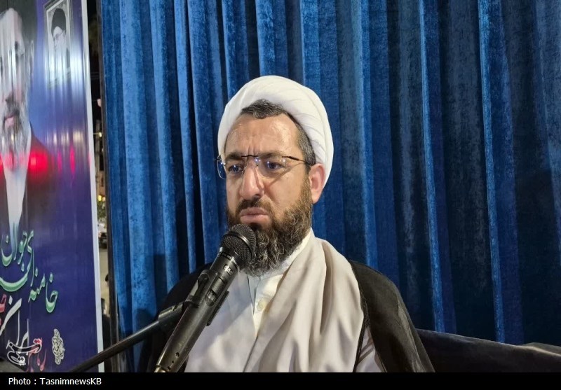 دشمن با جنگ شناختی به‌دنبال شکستن وحدت ملت ایران است