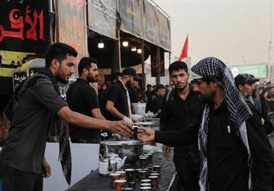 خدمت‌رسانی شبانه‌روزی بسیجیان کنگانی به زائران حسینی در خرمشهر