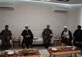 تجلیل ارتش از خانواده 3 شهید والامقام پادگان بمپور