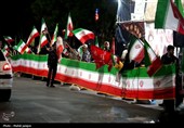 زنجیره انسانی اصفهانی‌ها در دفاع از کوه کلنگ نطنز و حمایت از جنوب کشور