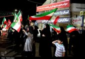 زنجیره انسانی اصفهانی‌ها در دفاع از کوه کلنگ نطنز و حمایت از جنوب کشور