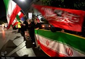 زنجیره انسانی اصفهانی‌ها در دفاع از کوه کلنگ نطنز و حمایت از جنوب کشور