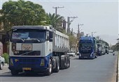 14 کامیون تجهیزات موکب عون‌بن‌عبدالله بافق راهی مسیر اربعین شد