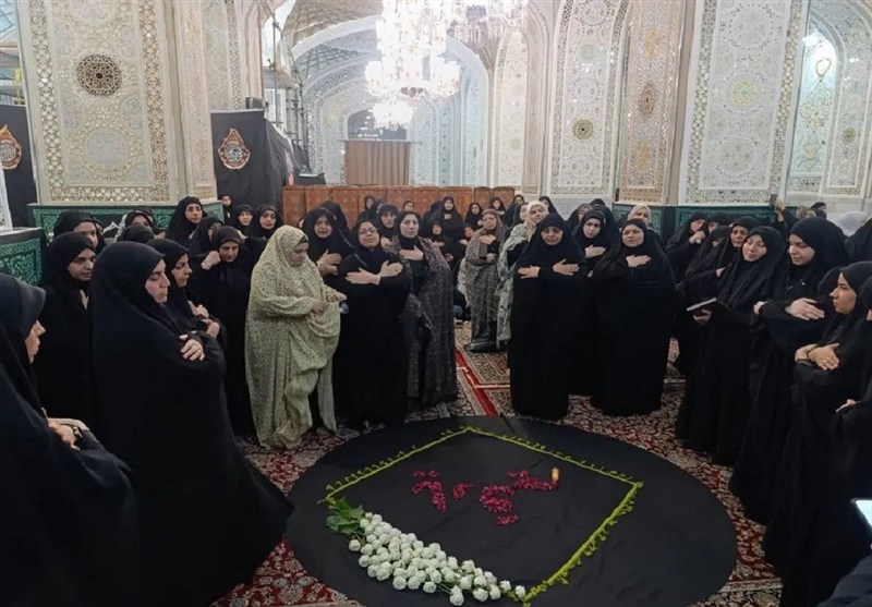 Pilgrims Honor Female Martyrs of Resistance Front at Imam Reza Shrine