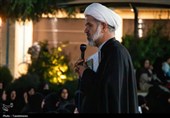 اقامه هفدهمین نماز استغاثه به امام زمان (عج) در زنجان