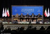 نشست صمیمی وزیر فرهنگ و ارشاد اسلامی با اصحاب فرهنگ، هنر، رسانه و قرآن اردبیل