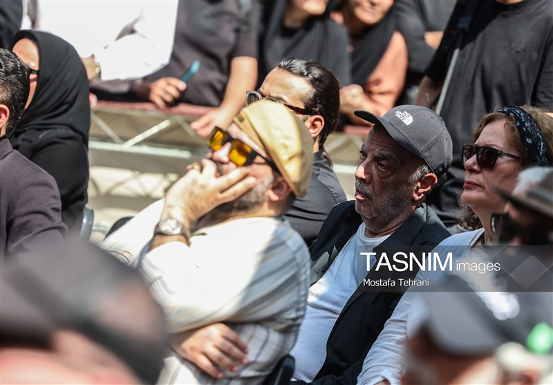 تشییع پیکر زنده‌یاد «اکبر عبدی»