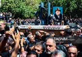 تشییع پیکر زنده‌یاد اکبر عبدی