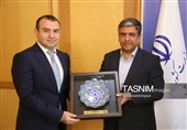 دیدار استاندار اردبیل با هیأت جمهوری آذربایجان در هفته استان