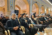 بزرگداشت رهبر شهید انقلاب اسلامی در حرم امیرالمومنین (ع)