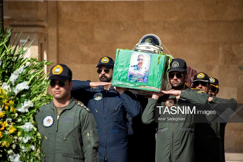 تشییع پیکر سرتیپ دوم خلبان شهید محمد کاظمی - شیراز