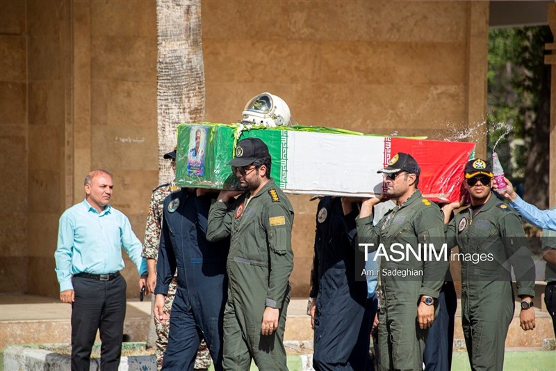تشییع پیکر سرتیپ دوم خلبان شهید محمد کاظمی - شیراز