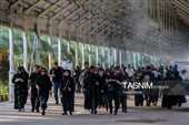 Arbaeen Pilgrims Cross Khosravi Border into Iraq