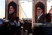 پیاده روی زائرین اربعین حسینی به یاد رهبر شهید انقلاب