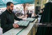 عبور شبانه زائران اربعین حسینی از مرز خسروی