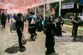 عبور شبانه زائران اربعین حسینی از مرز خسروی
