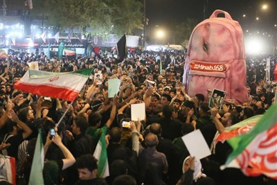 از نصب کوله‌پشتی به یاد شهدای میناب تا نمایش‌های آیینی در نجف