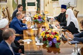 Патриарх России поблагодарил за послание Верховного лидера ИРИ / Продолжение диалога между исламом и православным христианством