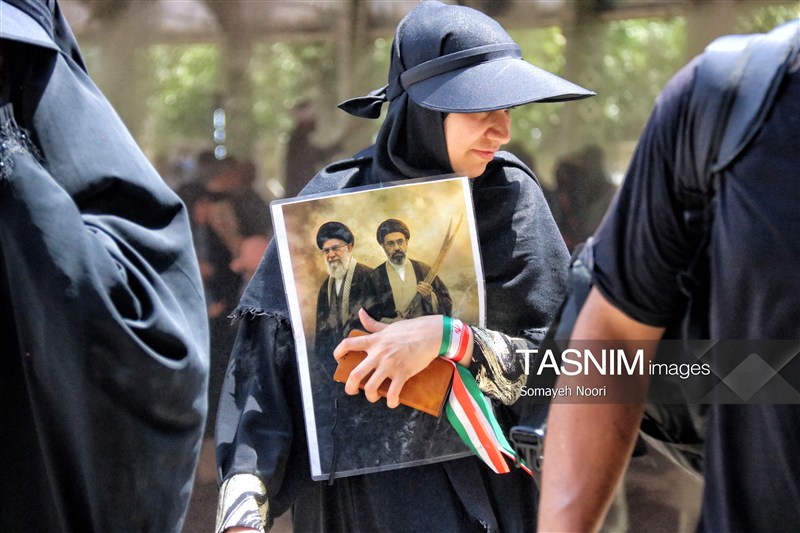 ببینید| روایت عاشقانه زائران اربعین از وطن/‌هیچ جای دنیا ایران نمی‌شود