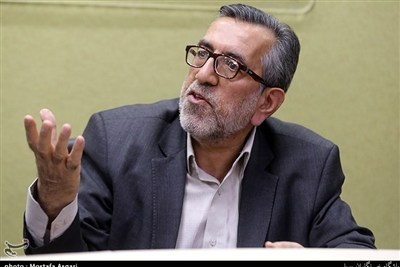 خبير في شؤون الخليج الفارسي: التحالف السعودي ضد اليمن وُلد ميتًا