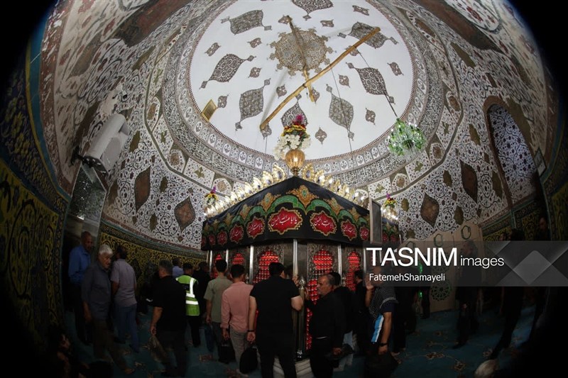 برپایی مراسم جاماندگان اربعین در آستان مقدس علی بن باقر(ع) مشهد اردهال کاشان , اخبار کاشان , اربعین 1405 , اربعین ,