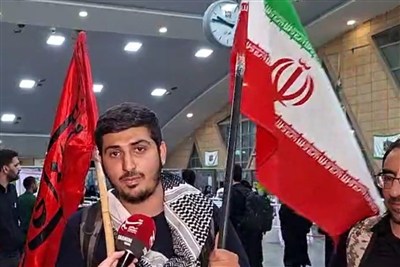 پرچم ایران امروز پرچم حق و حقیقت در برابر چشمان تمام دنیاست