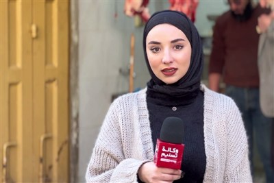 فرح أبو عياش... عامٌ خلف القضبان وكاميرا تنتظر العودة