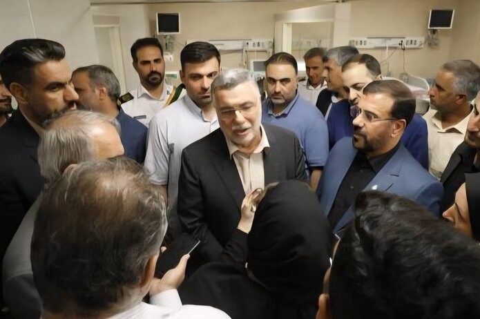 3 پروژه بزرگ آموزشی و درمانی با حضور وزیر بهداشت در فارس افتتاح شد