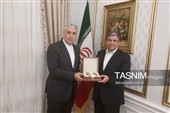 رایزنی در باکو برای راه‌اندازی بارانداز ریلی و توسعه مناسبات اقتصادی اردبیل و جمهوری آذربایجان