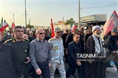 تشییع باشکوه شهدای چاه‌تنگو قشم؛ خانواده جعفری بدرقه شدند