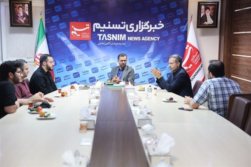 بازدید عباس گودرزی از خبرگزاری تسنیم